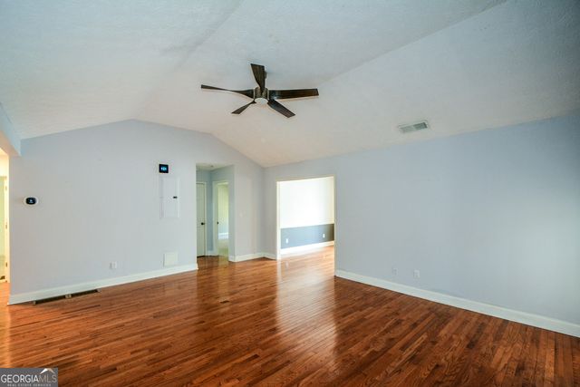 1113 Capital Club Circle NE, Brookhaven, GA 30319