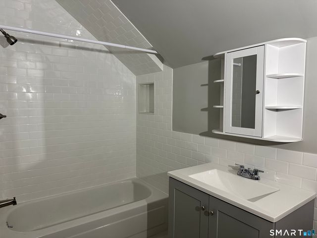 1537 Chapel Street 2, New Haven, CT 06511