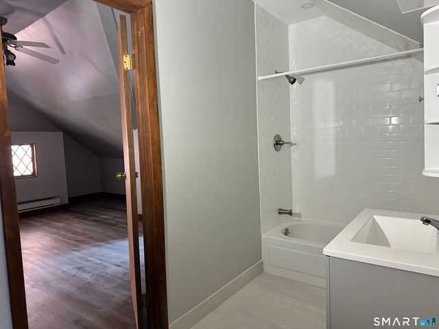 1537 Chapel Street 2, New Haven, CT 06511