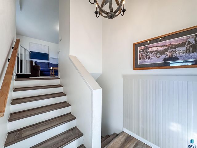 6312 W 66th St Street, Sioux Falls, SD 57106