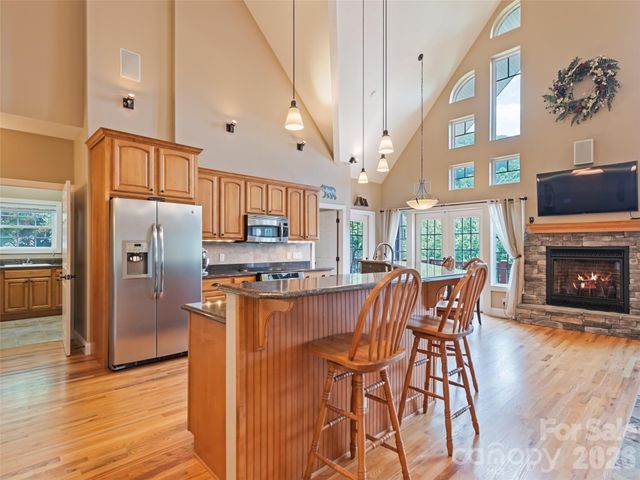 406 Inverness Drive, Waynesville, NC 28785