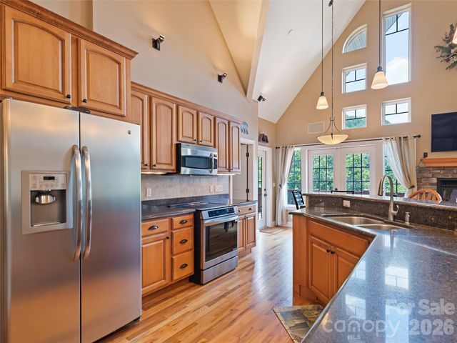 406 Inverness Drive, Waynesville, NC 28785