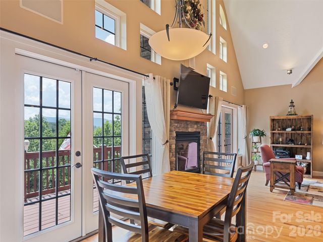 406 Inverness Drive, Waynesville, NC 28785