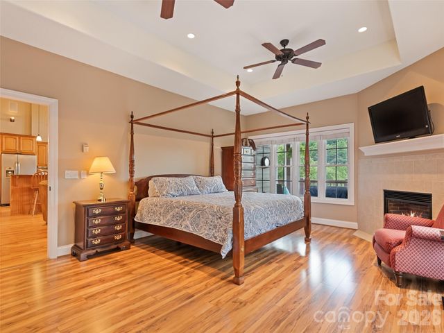 406 Inverness Drive, Waynesville, NC 28785