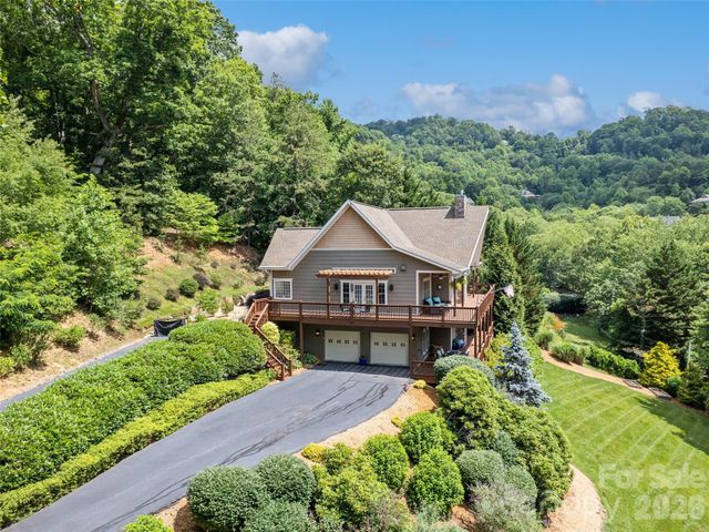 406 Inverness Drive, Waynesville, NC 28785