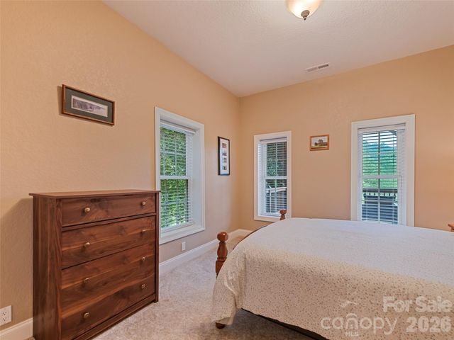 406 Inverness Drive, Waynesville, NC 28785