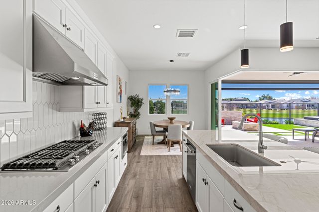 17613 W GUTHRIE Street, Surprise, AZ 85388