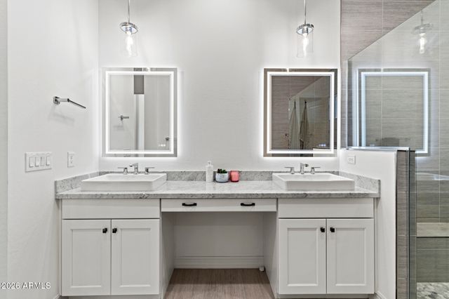 17613 W GUTHRIE Street, Surprise, AZ 85388