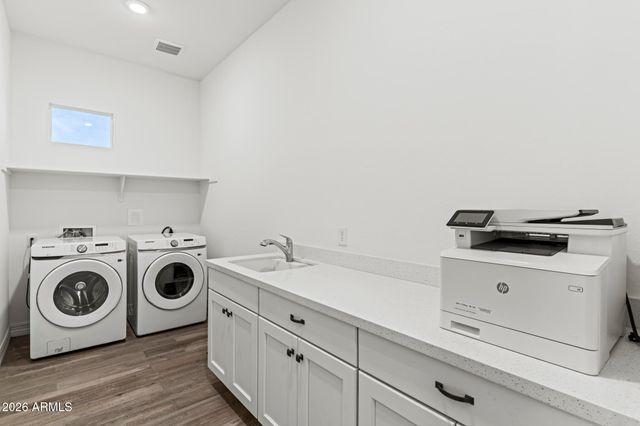 17613 W GUTHRIE Street, Surprise, AZ 85388