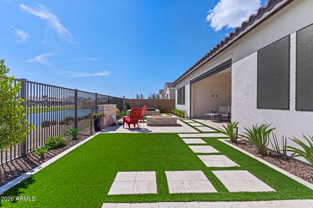 17613 W GUTHRIE Street, Surprise, AZ 85388