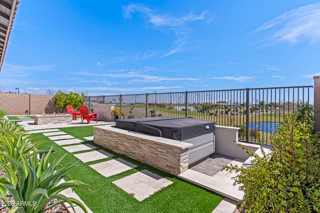 17613 W GUTHRIE Street, Surprise, AZ 85388