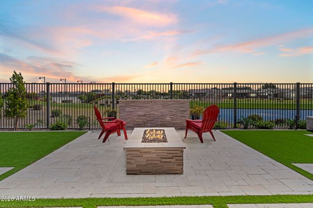 17613 W GUTHRIE Street, Surprise, AZ 85388