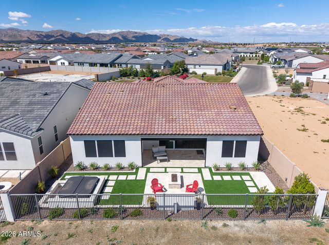 17613 W GUTHRIE Street, Surprise, AZ 85388