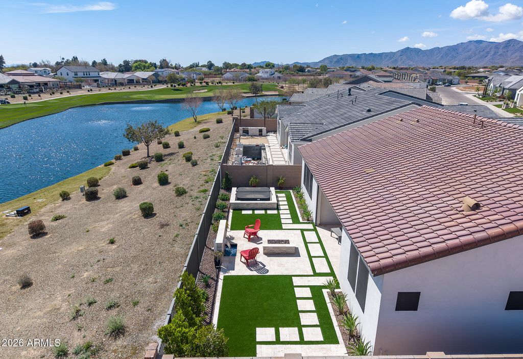 17613 W GUTHRIE Street, Surprise, AZ 85388