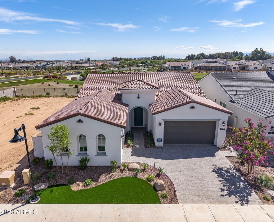 17613 W GUTHRIE Street, Surprise, AZ 85388 — photo 4