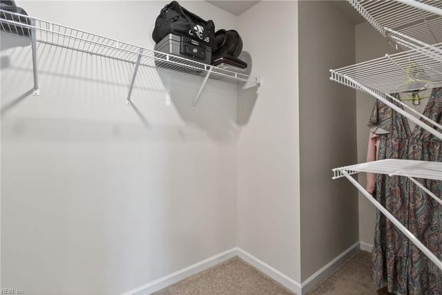 229 Landview LN, Franklin, VA 23851