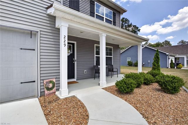 229 Landview LN, Franklin, VA 23851