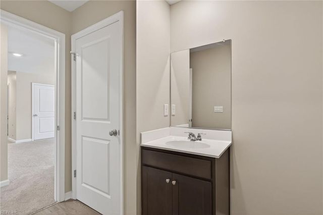 229 Landview LN, Franklin, VA 23851