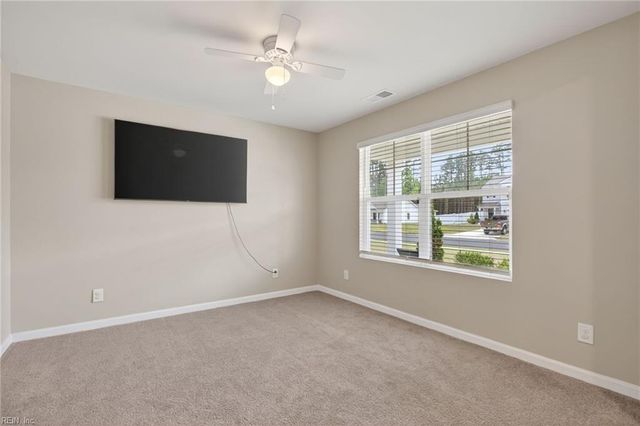 229 Landview LN, Franklin, VA 23851