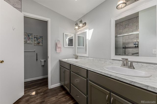 11226 Longview Boulevard, Longmont, CO 80504