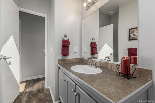 11226 Longview Boulevard, Longmont, CO 80504