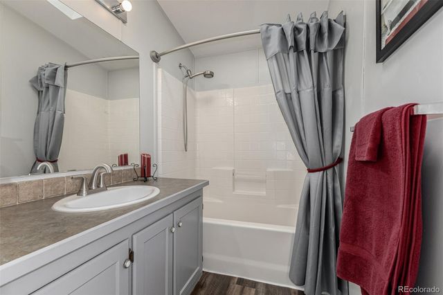 11226 Longview Boulevard, Longmont, CO 80504