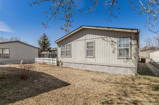 11226 Longview Boulevard, Longmont, CO 80504