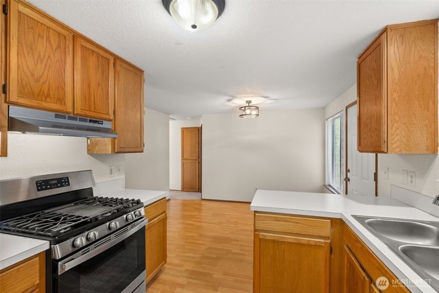 5006 Marian Drive NE, Olympia, WA 98516