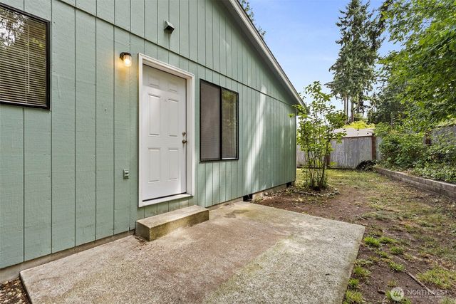 5006 Marian Drive NE, Olympia, WA 98516