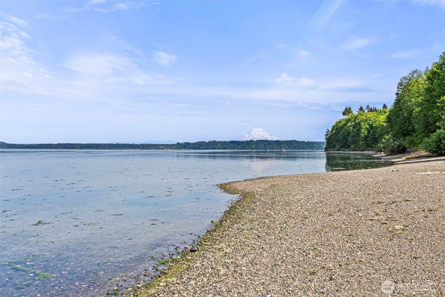 5006 Marian Drive NE, Olympia, WA 98516