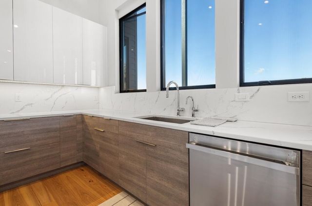 7234 Bentwood Trail, Kalamazoo, MI 49009