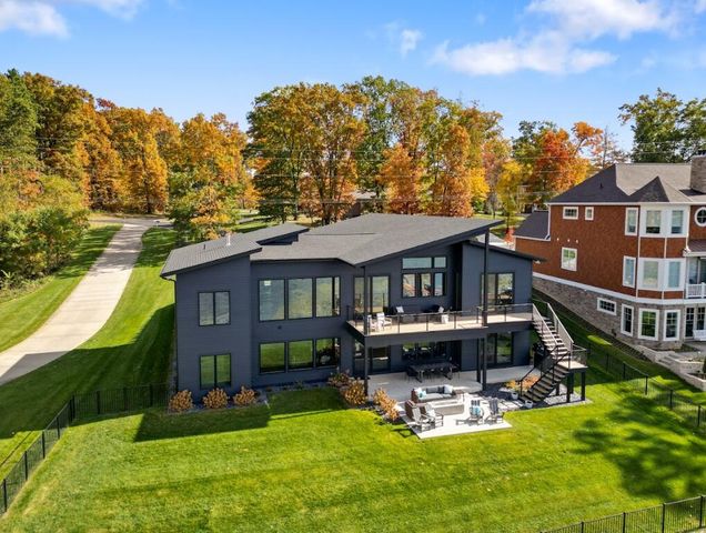 7234 Bentwood Trail, Kalamazoo, MI 49009