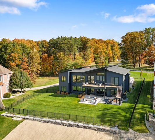 7234 Bentwood Trail, Kalamazoo, MI 49009