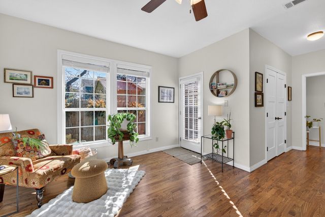 1511 Alston Avenue, Fort Worth, TX 76104