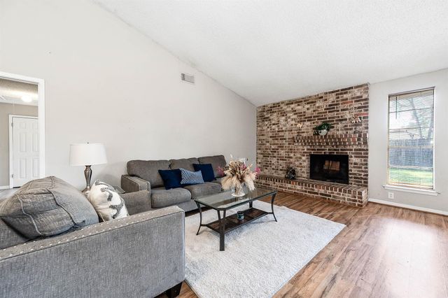 23903 Creek Ridge Drive, Spring, TX 77373