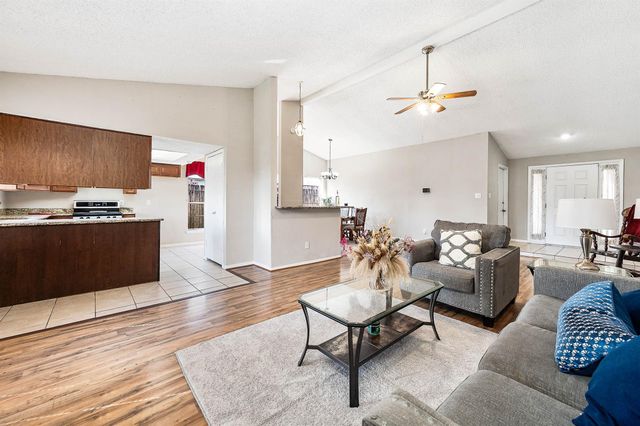 23903 Creek Ridge Drive, Spring, TX 77373