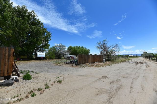 4530 Schindler Road, Fallon, NV 89406