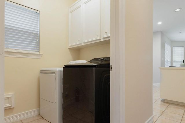 2618 Pinebend Drive, Pearland, TX 77584