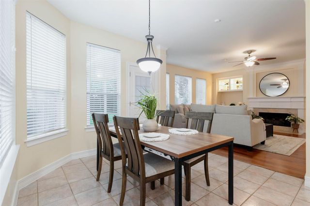 2618 Pinebend Drive, Pearland, TX 77584