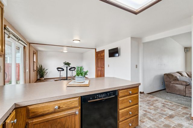 4789 N Bluegrass Ave, Boise, ID 83703