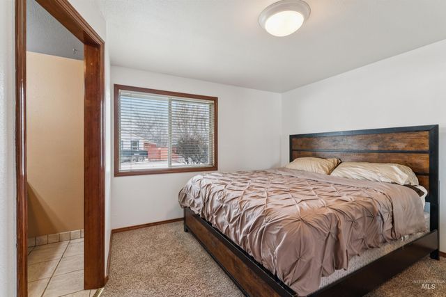 4789 N Bluegrass Ave, Boise, ID 83703