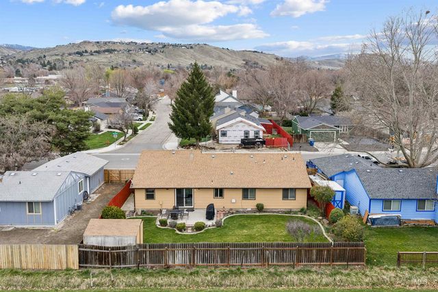 4789 N Bluegrass Ave, Boise, ID 83703