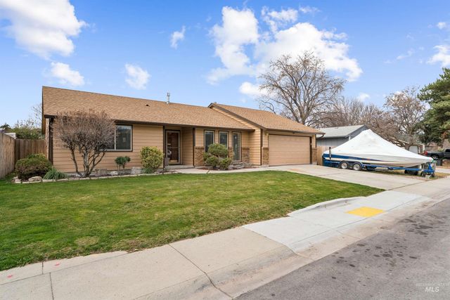 4789 N Bluegrass Ave, Boise, ID 83703