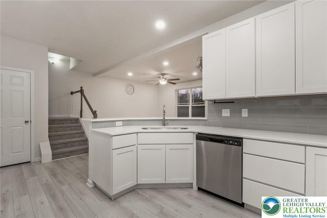 164 Maureen Lane, Upper Macungie Twp, PA 18104