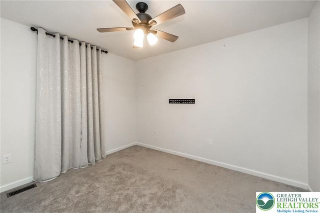 164 Maureen Lane, Upper Macungie Twp, PA 18104