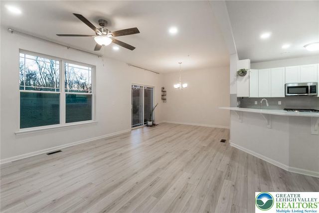 164 Maureen Lane, Upper Macungie Twp, PA 18104