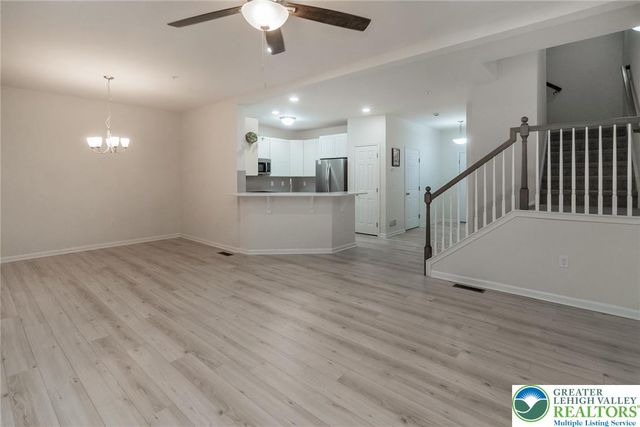 164 Maureen Lane, Upper Macungie Twp, PA 18104