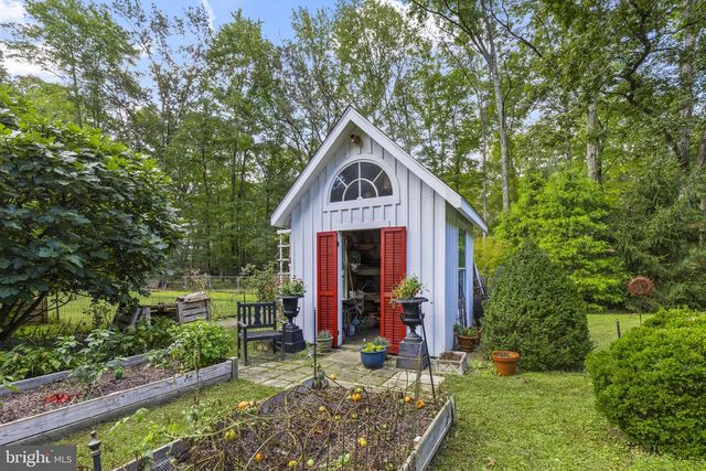 8150 FAIRGROUND RD, La Plata, MD 20646