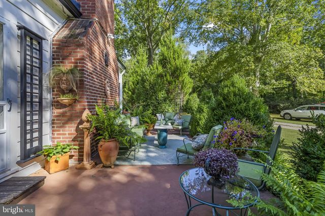 8150 FAIRGROUND RD, La Plata, MD 20646