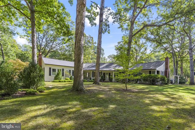 8150 FAIRGROUND RD, La Plata, MD 20646